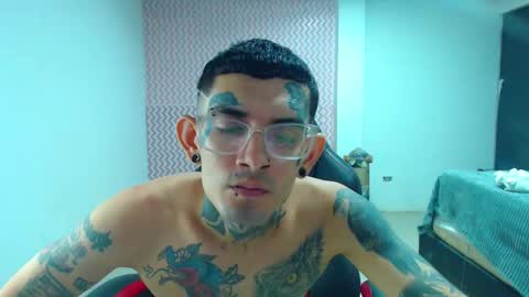 Diamond Boy online show from December 25, 9:11 pm