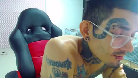 Diamond Boy online show from December 23, 8:22 am