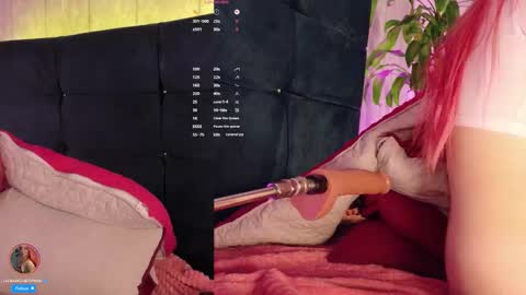 Diamond  online show from October 8, 9:54 pm