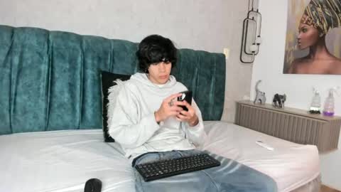 diamond_twink online show from June 26, 2:22 pm
