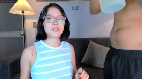 vanessa online show from March 19, 5:13 am