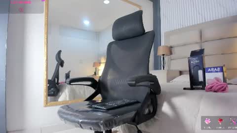 diamondss_1 online show from June 24, 9:33 pm