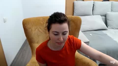 dianasmiey7 online show from April 17, 12:18 pm