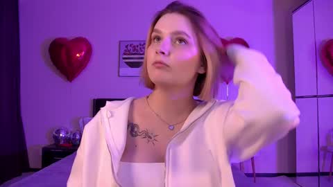 Diane Mills online show from February 26, 7:10 pm