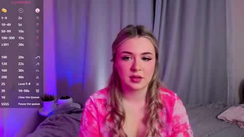 diannedibartolo online show from November 9, 7:49 pm