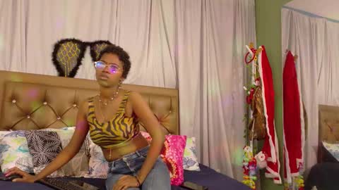 didoelizabeth online show from November 24, 12:48 pm