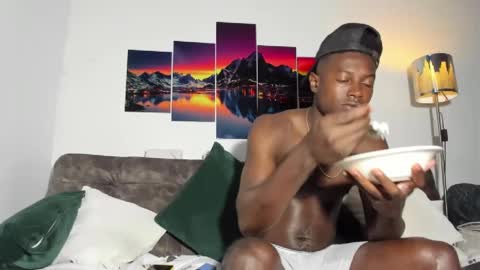 Snapshot of dilaan_carter chatting on February 11, 12:36 pm joshua online show from February 11, 12:36 pm