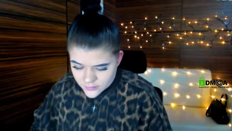 Dilyanude in pvt online show from February 8, 10:18 am