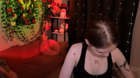 Dilara online show from May 13, 2:16 pm