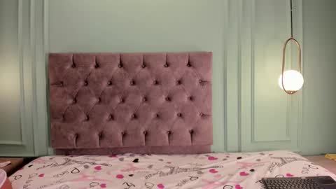 Dimanick online show from December 22, 3:11 am