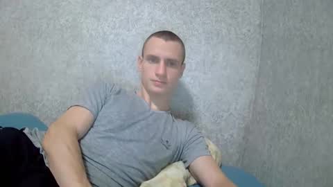 Snapshot of dimes_21 chatting on October 11, 6:18 am dimes_21 online show from October 11, 6:18 am
