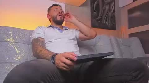 Angel Dimitri online show from July 28, 5:16 am