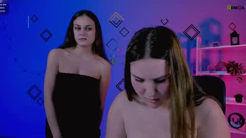 dina_bloom online show from April 18, 7:58 pm