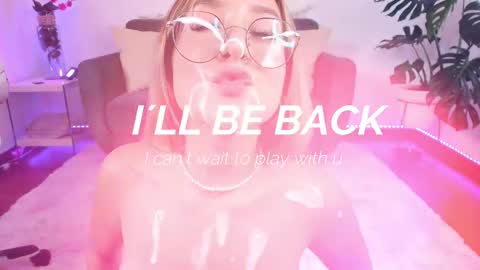   online show from March 8, 12:41 pm