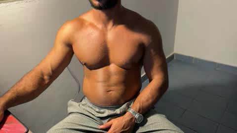 dinhoo14 online show from February 25, 2:48 am