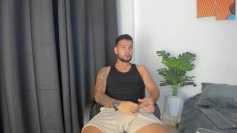 dionyxx online show from October 7, 11:23 pm