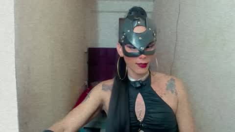 Snapshot of diosa_v_ chatting on October 3, 10:18 pm diosa_v_ online show from October 3, 10:18 pm