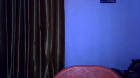 dirty_bitch111 online show from June 19, 7:42 pm