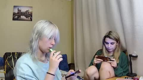 Dirty Kiss69 online show from December 22, 10:27 pm