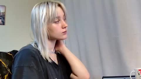 Dirty Kiss69 online show from October 25, 2:01 am