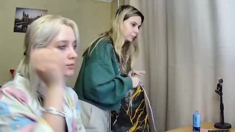 Dirty Kiss69 online show from December 5, 9:23 pm