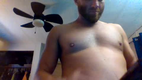 Snapshot of dirtywhite14 chatting on October 6, 1:56 am dirtywhite14 online show from October 6, 1:56 am