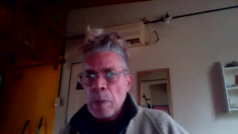discretopasivo online show from May 27, 6:49 pm