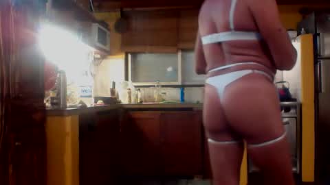 discretopasivo online show from March 3, 1:01 am