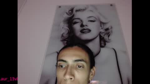 LAURAXXX online show from January 8, 4:44 am