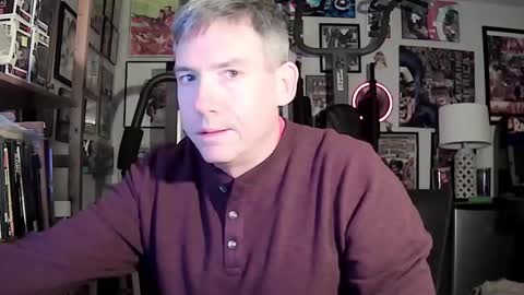 Snapshot of dix_handley_50 chatting on December 13, 11:55 am dix_handley_50 online show from December 13, 11:55 am