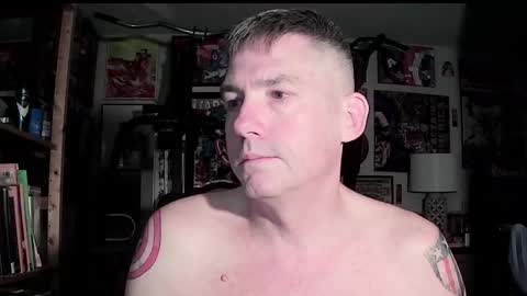 Snapshot of dix_handley_50 chatting on October 1, 11:53 am dix_handley_50 online show from October 1, 11:53 am