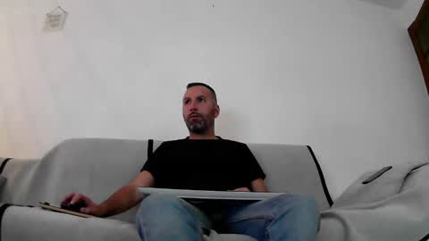 Djo online show from December 12, 10:31 pm