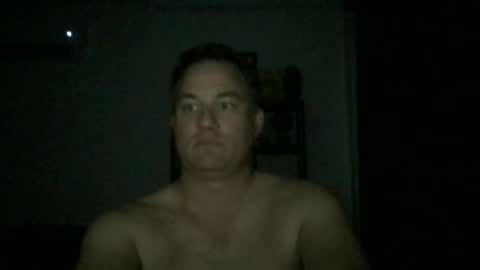 Snapshot of djswpyv chatting on October 1, 2:10 am TriflinYoBitch online show from October 1, 2:10 am