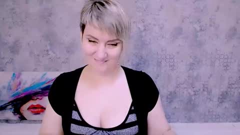 djullia online show from September 27, 7:50 am