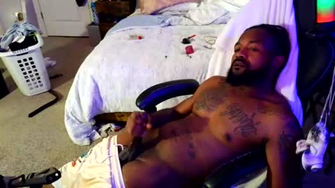 dktheking online show from August 2, 1:51 am