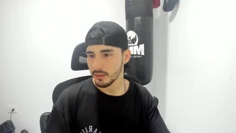 Snapshot of dmitrisanders1 chatting on September 12, 11:40 pm Maybe in pvt online show from September 12, 11:40 pm