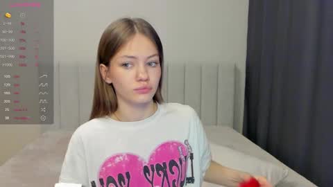 Polly and Kiriko online show from November 8, 11:24 am