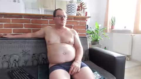 dobrybogdan online show from March 14, 7:01 am