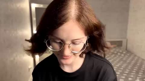 Annie PVT IS OPEN online show from July 19, 9:39 pm