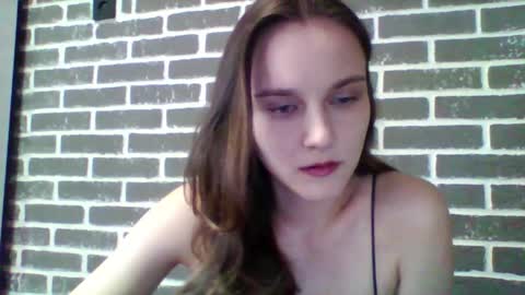 dolcezza_ online show from March 31, 3:45 pm