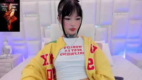 doll  bella online show from April 14, 2:09 pm