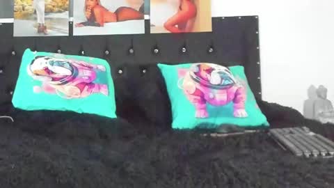 C E L E S T E  online show from March 5, 2:57 am