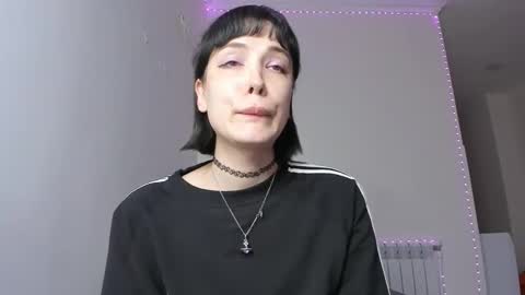 Kira online show from March 7, 8:11 pm