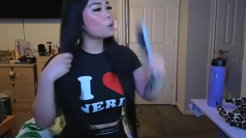 DOLLLFACE online show from February 28, 1:26 am