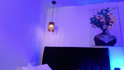 Call me Zoe  online show from March 3, 9:38 am