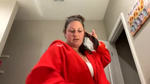 Dolly online show from March 3, 4:36 pm