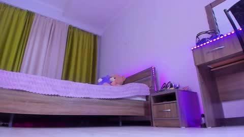 Dollya online show from November 16, 1:46 pm