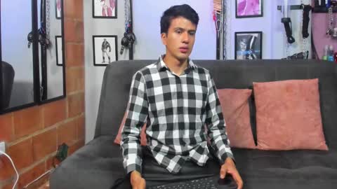 Diego Castell online show from February 16, 11:49 am