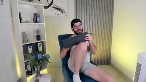 domboy  online show from July 16, 10:22 pm