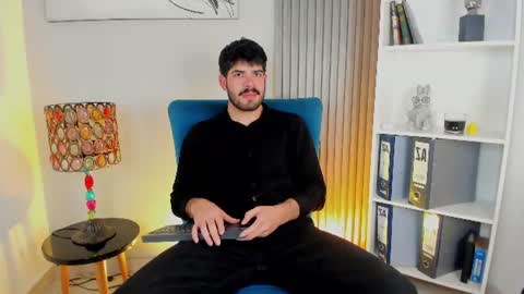 domboy  online show from June 25, 8:14 pm
